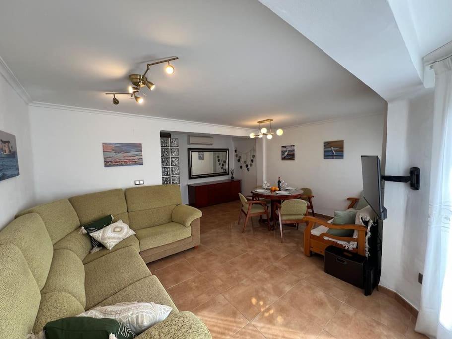 Apartamento Monika Playa Y Grau Gandia Bagian luar foto